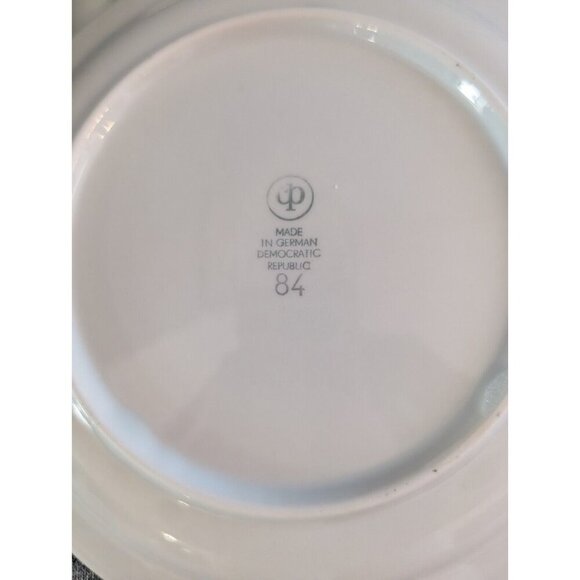 Set of 2 Porcelain Blue Flower Transfer 7" Plates, Made in GDR - Picture 3 of 3